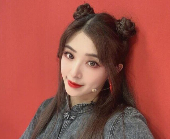 31岁的她再次走红 张含韵少女感犹如公主1