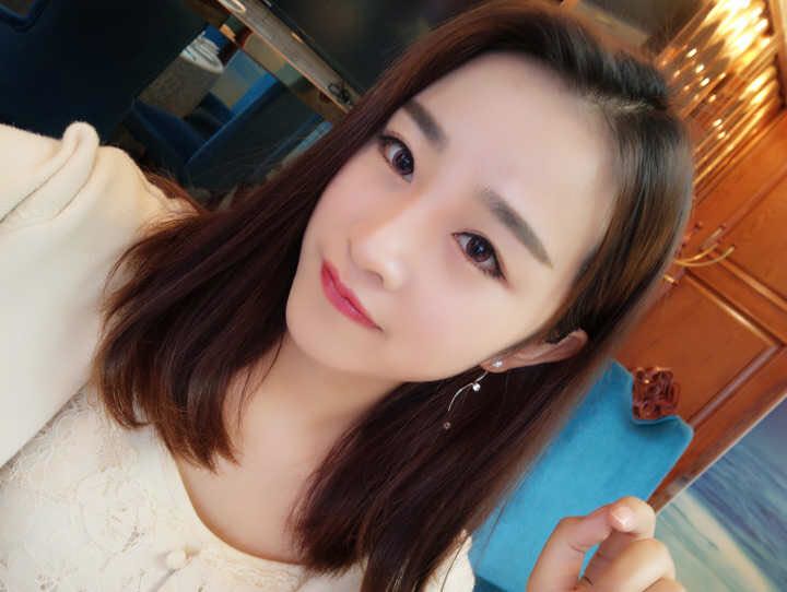 谈心美女聊天室 这里有你的故事1