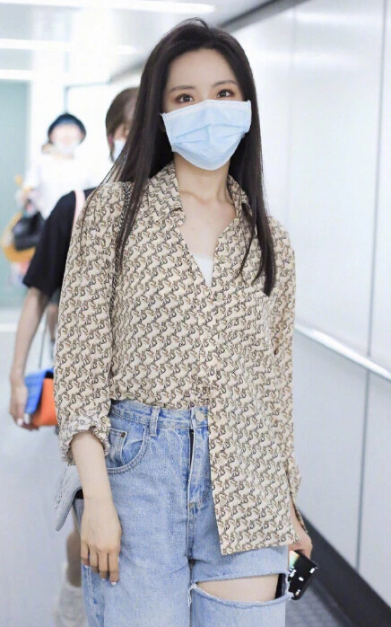 硬糖少女303王艺瑾