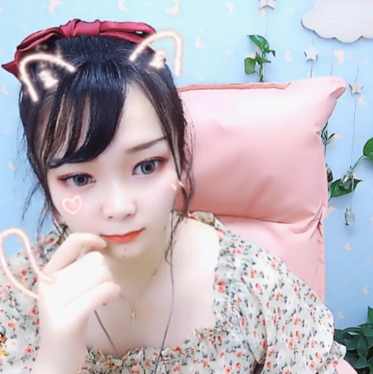 甜美主播糖末，是你戒不掉的甜2