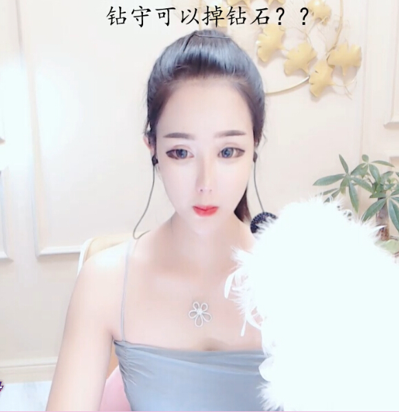 让男人都喜欢的哇塞美女主播--予诺1