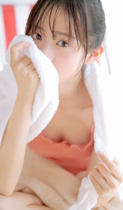 美女热舞视频直播 舞姿如猫一样柔软妖娆2