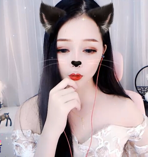你的心醉在了她的酒窝里