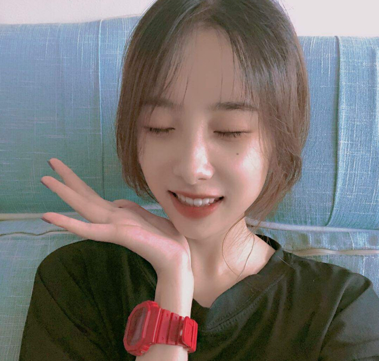 呆萌主播直播间 小猫儿pk有大哥护航2