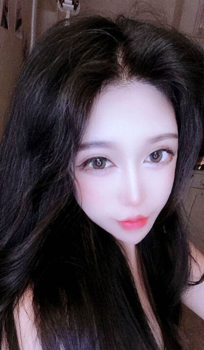 仙女主播连麦pk 一首《风筝误》让伊人baby获胜2