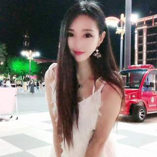 漂亮有韵味的西安美女主播直播间1