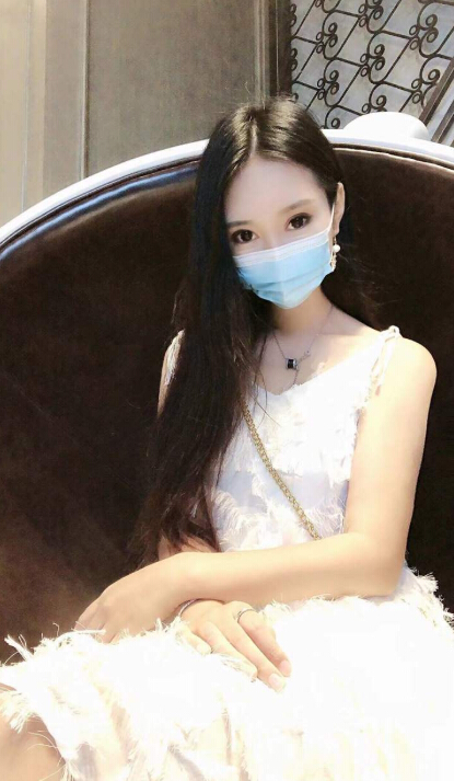 漂亮有韵味的西安美女主播直播间2