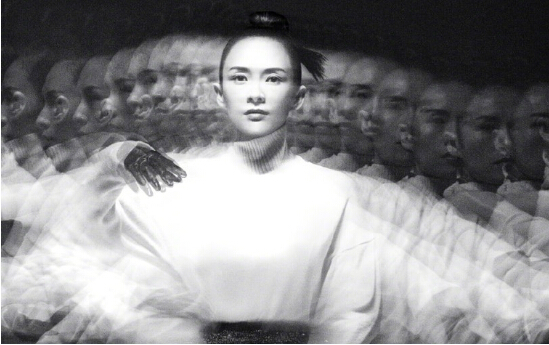 章子怡黑白武术大片曝光 现玉娇龙角色气场1