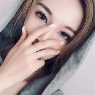 幸运美女主播莉莎荣登明星榜榜首1