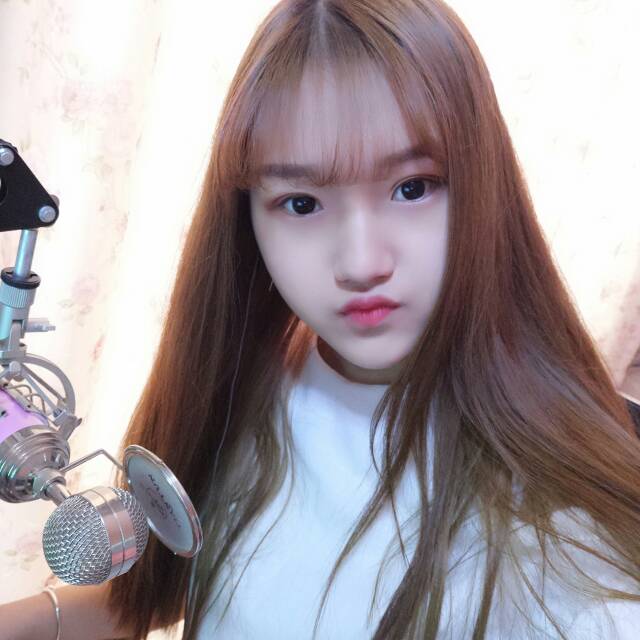免费聊天室 爱跟美女聊天的原因1