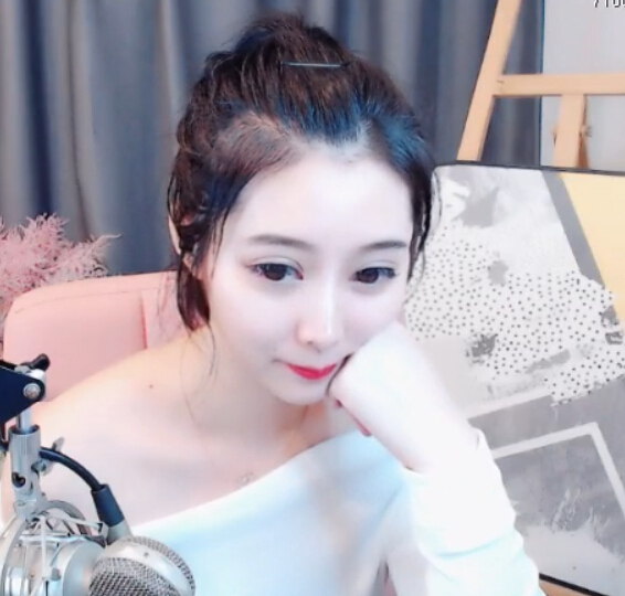 男人都离不开的可甜可萌美女主播1