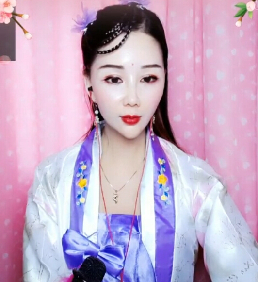 古风美女唱歌太好听 直播间画面是你想象的美1