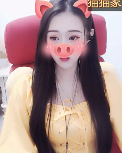 美女视频直播 主播玩游戏输的太惨2