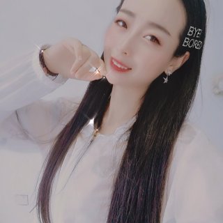 恭喜秀色主播Q小爽吖!升级五冠2
