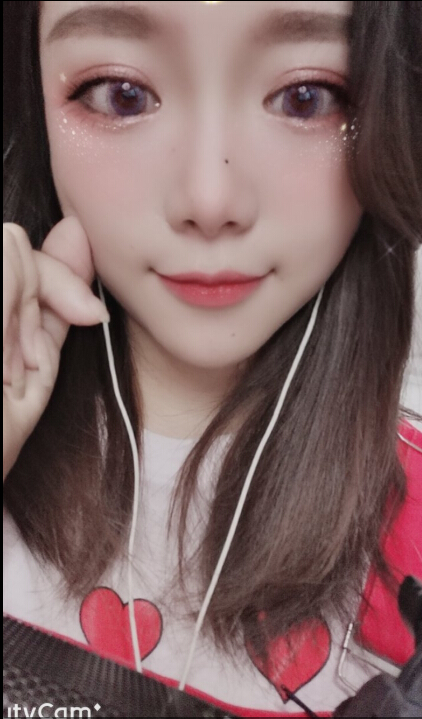主播卿心一首《爱的魔法》情歌好甜2