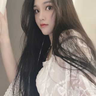 大哥送奢华礼物“挚爱相恋” 美女主播小阿冷荣登明星3