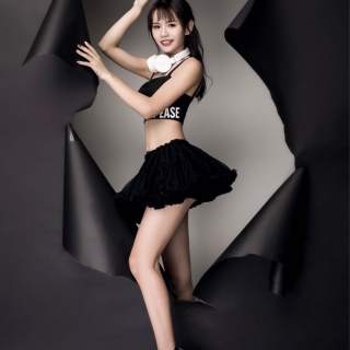 广东美女主播八月 打工人要勤奋1