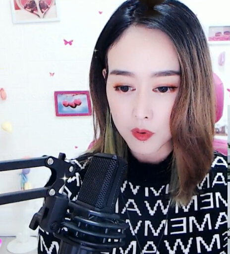 大哥百元榜全占 美女主播跳舞庆开门红2