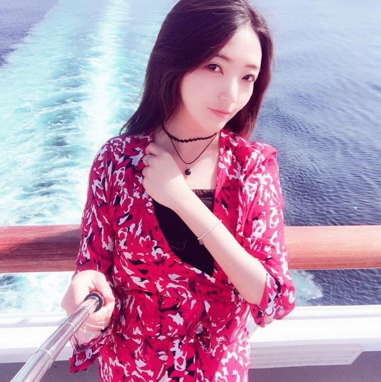 美女直播间热舞 情绪太感染人了1