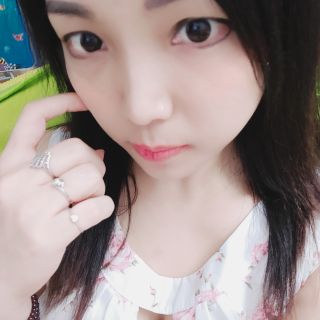 美女主播间 主播温柔献唱《有点甜》超治愈2