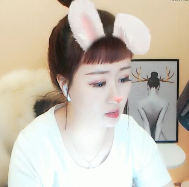 聊天小能手主播娜小妹 成功抢占热门1