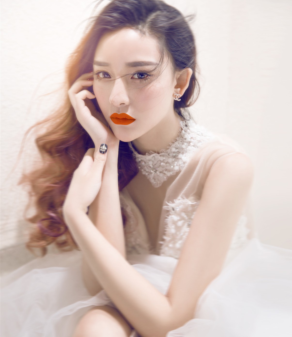 山东女主播唯宝 颜值太高开播引粉丝尖叫2