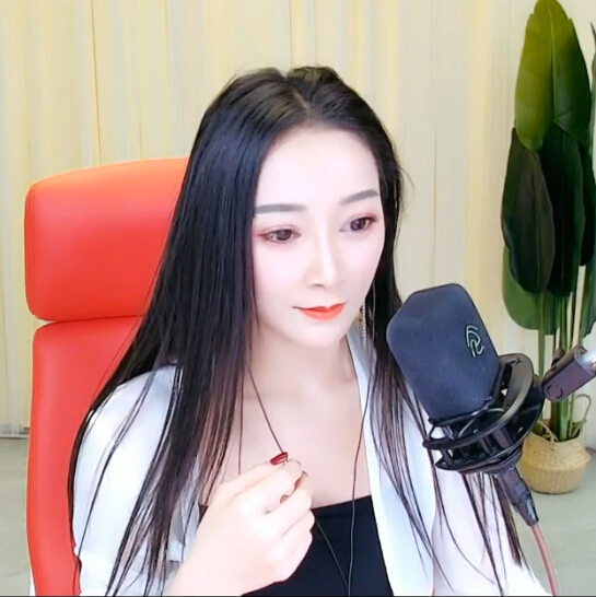 美女热舞直播 性感舞蹈主播都跳热了1