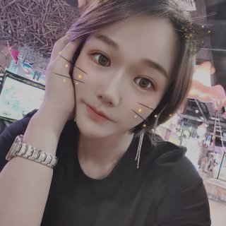 美女主播直播间 大哥玩寻龙诀现场体验版1