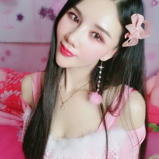 秀场直播间舞区 主播一段春日霓裳舞跳的太惊艳了1