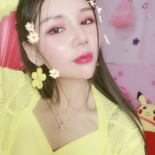 秀场直播间舞区 主播一段春日霓裳舞跳的太惊艳了2