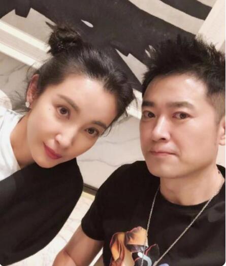 神仙友谊!李冰冰晒合照为任泉庆生 二人颜值依旧状态好1