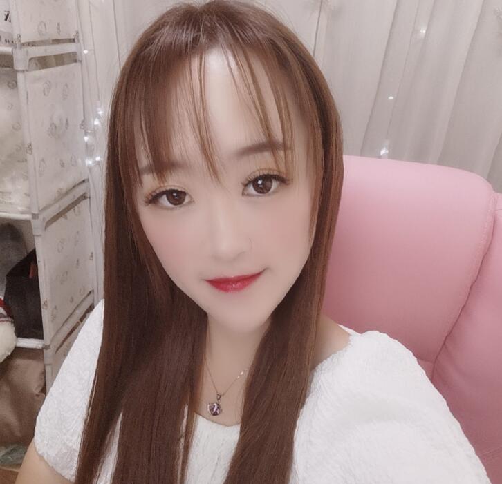 人气榜美女主播白富美 每天都是惊喜1