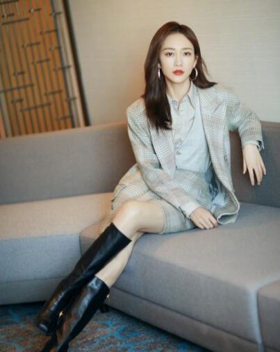 王鸥