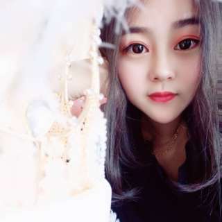 美女主播梦。怦然而梦