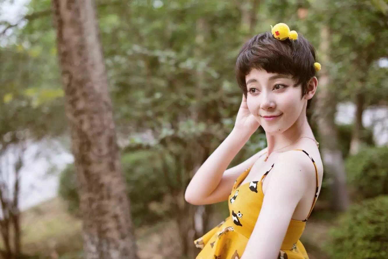 迷你聊天室 免费视频聊聊春日的心动美女1