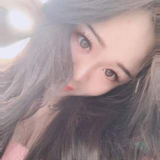 直播室美女主播薇 柔情似水的邻家少女