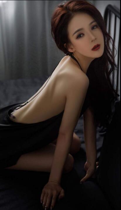 “快嘴”美女主播旺财瑶瑶 脾气暴躁性格怪癖2