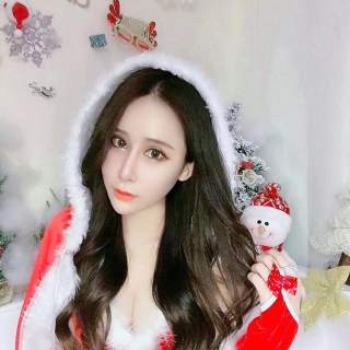 美女跳舞直播 美女穿连衣裙清爽热舞1