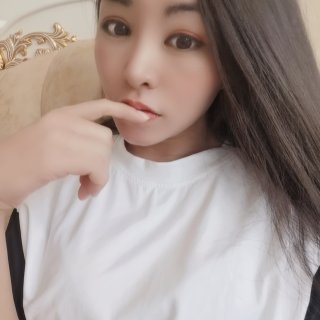 在线唱歌网站 美女主播送你超洗脑的歌曲2