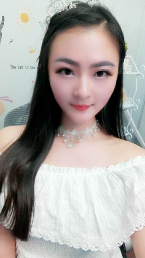 美女主播直播间 脱口秀戏精上线