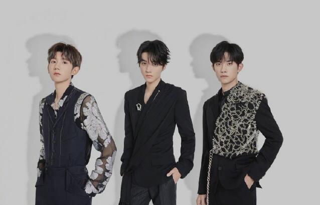 TFBOYS将解散系谣言 经纪公司辟谣1