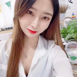 时尚美女主播直播间 沉迷在紫色温柔乡1