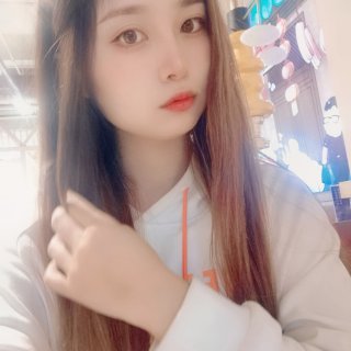时尚美女主播直播间 沉迷在紫色温柔乡2