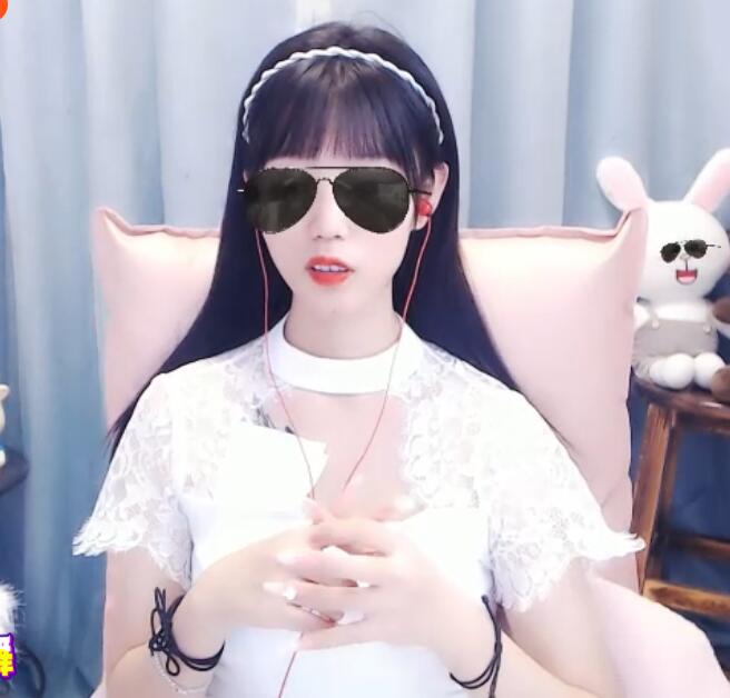 好身材傻丹丹 人气可爱的主播1