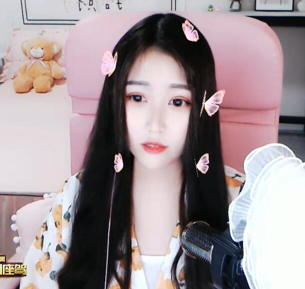 秀色热情温暖的美女主播杨小萌 下雨天给你温暖1