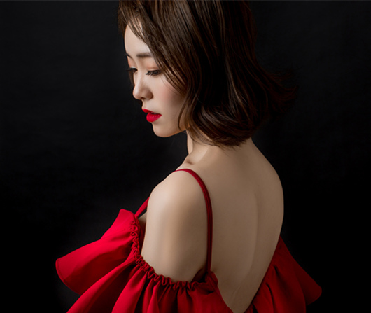女主播视频直播 给人很耀眼的美感1