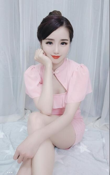 全网最好听的电台视频直播间2