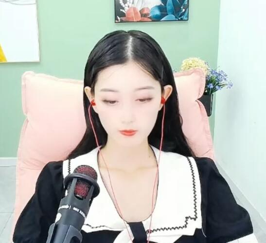 同城免费聊天室 主播连麦pk互动很刺激2