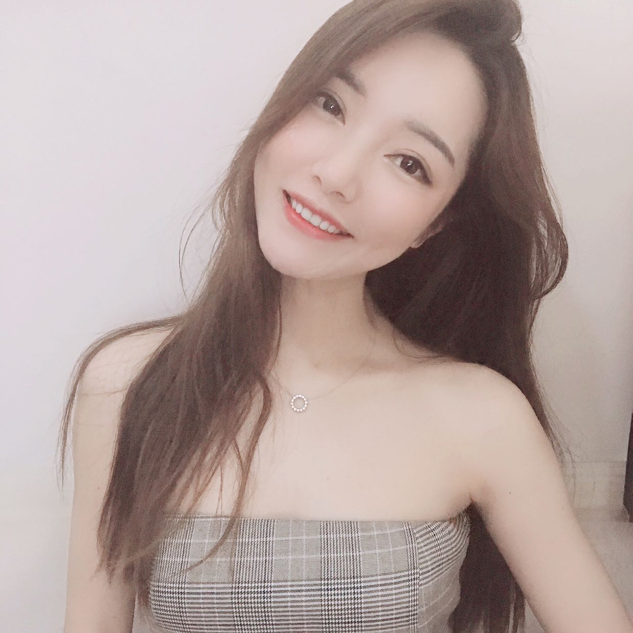 女主播线下露面,ps前后仿佛祖孙二人,被观众破防她直接开嘲