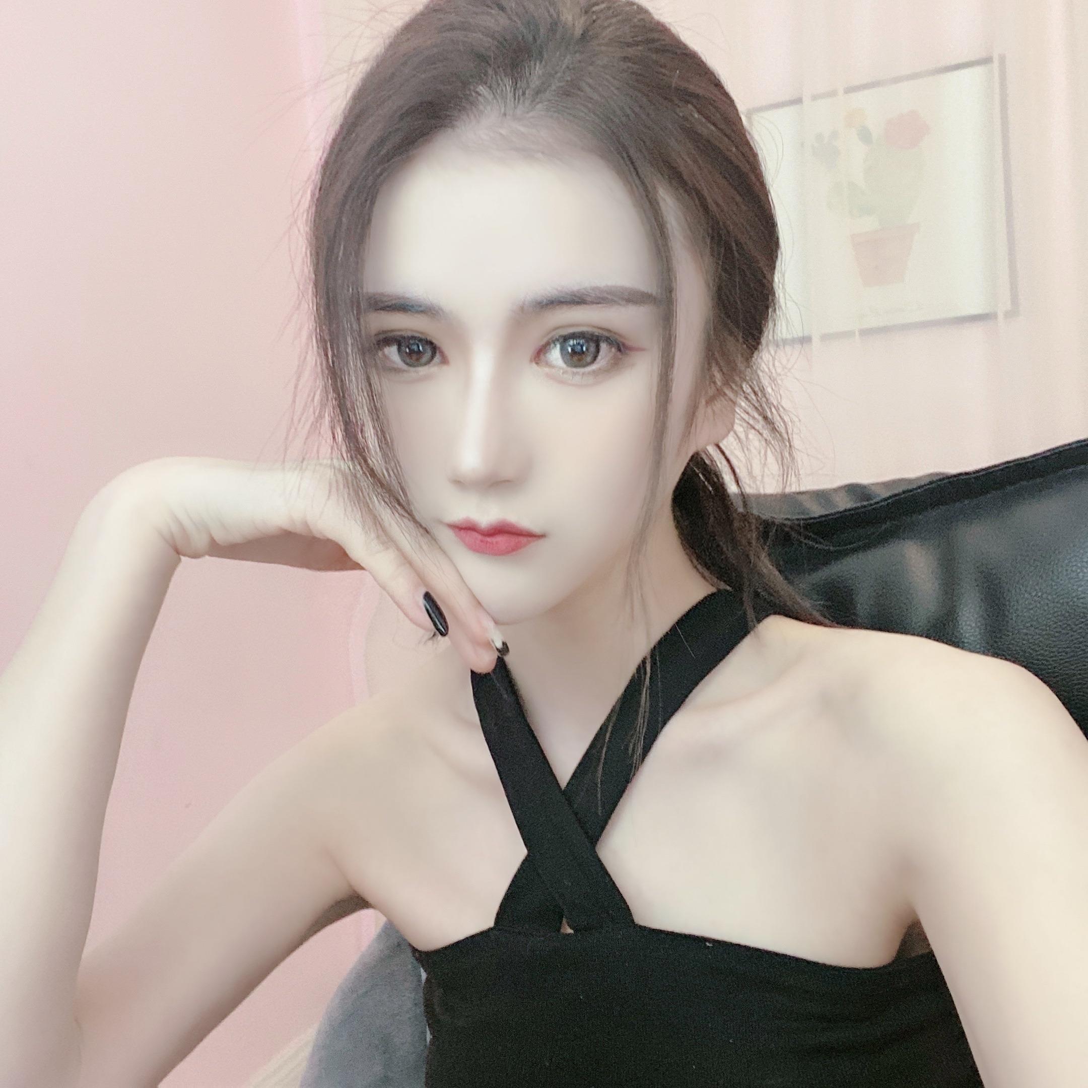 迪士尼在逃公主！堪称最美中国美女主播